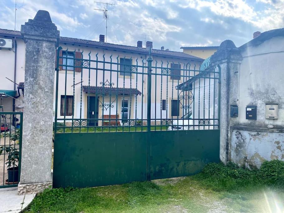 Zona Fiera A 10 Minuti Dal Centro Con Parcheggio Leilighet Verona Eksteriør bilde